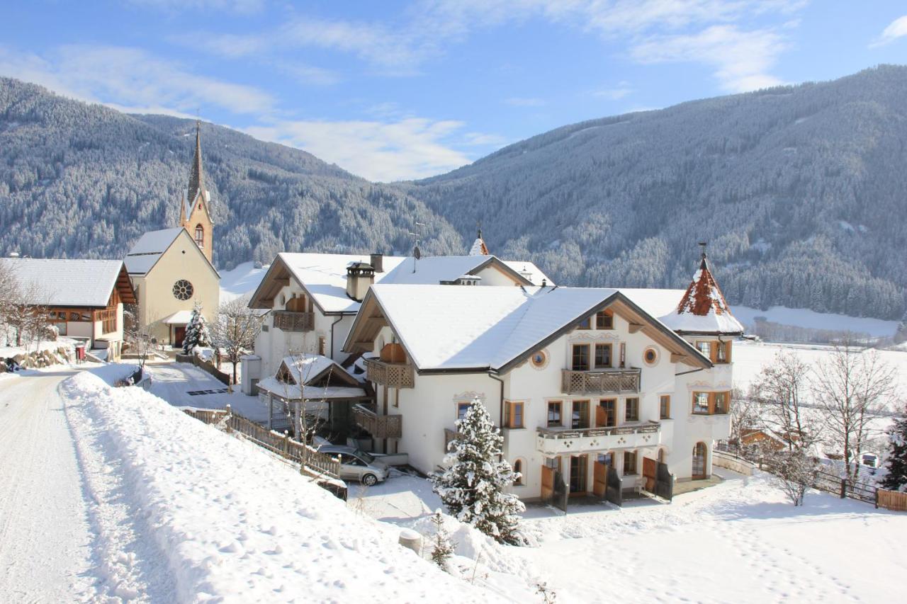 Turmhotel Gschwendt Planca di Sopra Екстериор снимка