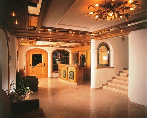 Turmhotel Gschwendt Planca di Sopra Екстериор снимка